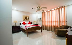 Oyo 236 Hotel Edmundo Pototan Philippines
